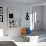 White Blue & Apartament