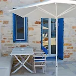 White Blue & Apartament *