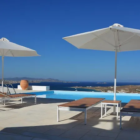 White Blue & Apartment Parikia (Paros)