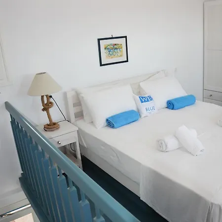 White Blue & Apartment *