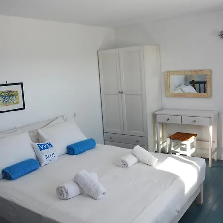 Apartment White Blue & Parikia (Paros)