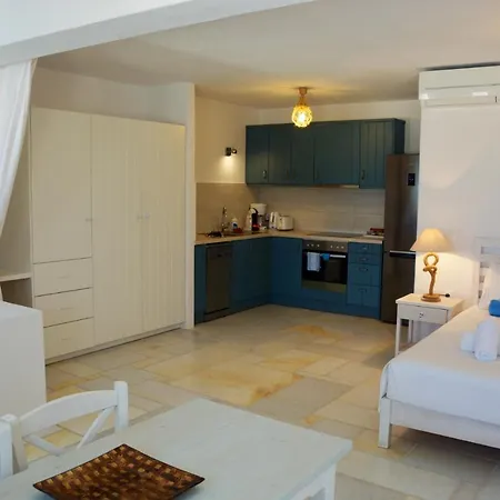 Apartment White Blue & Parikia (Paros)