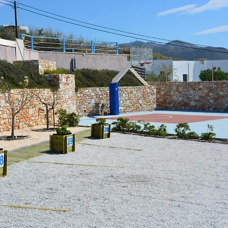 White Blue & Apartment Parikia (Paros)