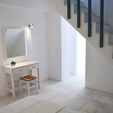 White Blue & Parikia (Paros)