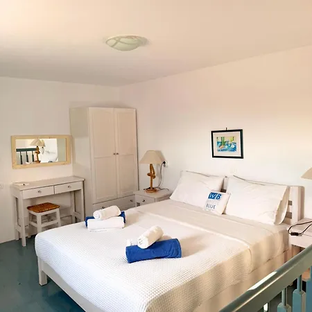 White Blue & Parikia (Paros)